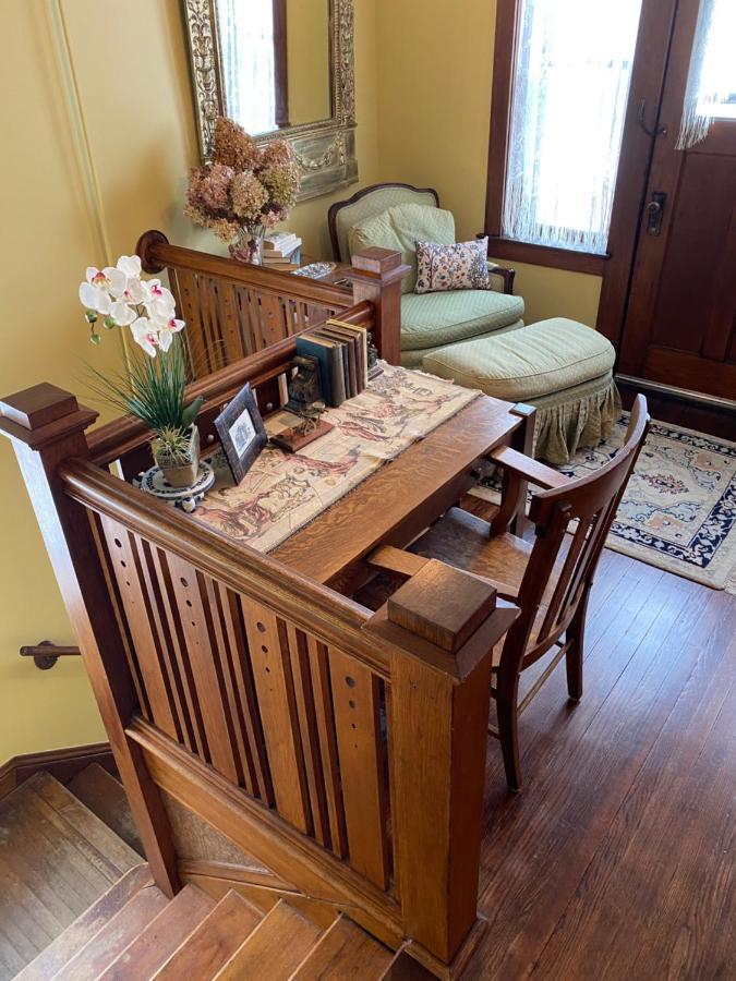 Appartement The Edmond An 1887 Arts & Crafts Gem à Saint Joseph Extérieur photo